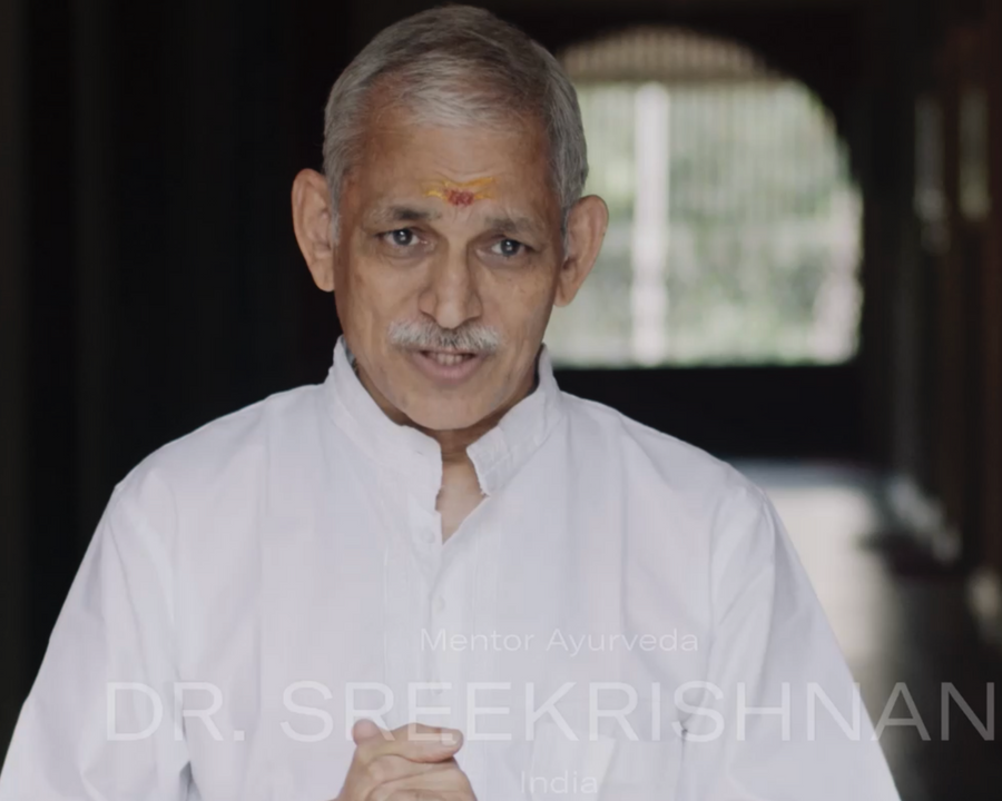 Dr. Sreekrishnan, Ayurveda-Mentor von āsmi